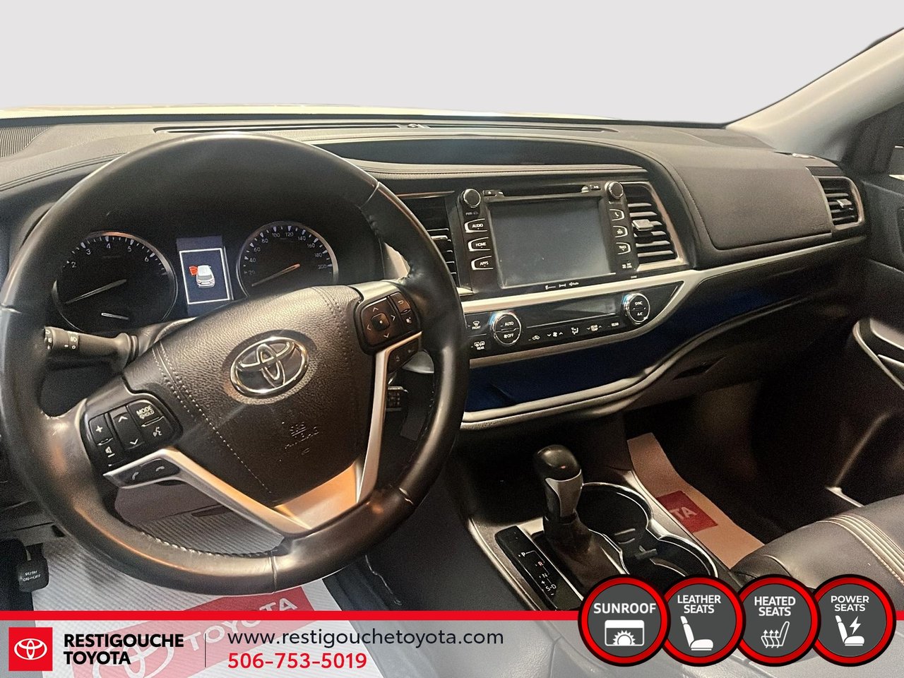 2019 Toyota Highlander XLE-8