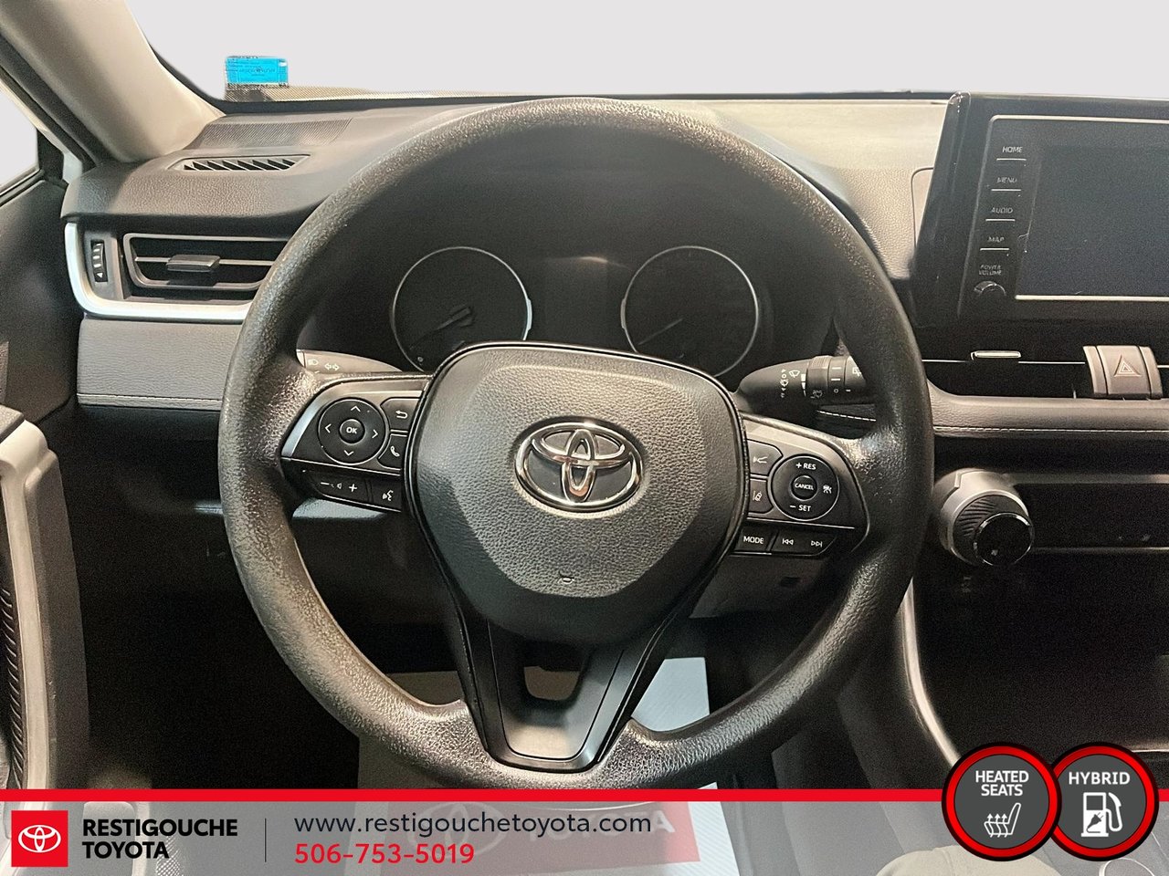 Toyota RAV4 Hybrid LE 2022-17