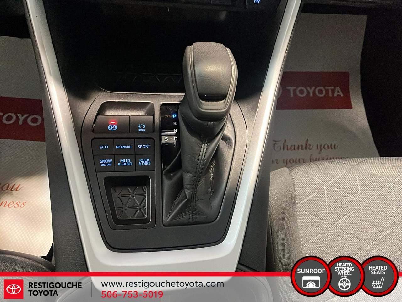 Toyota RAV4 XLE 2022-13