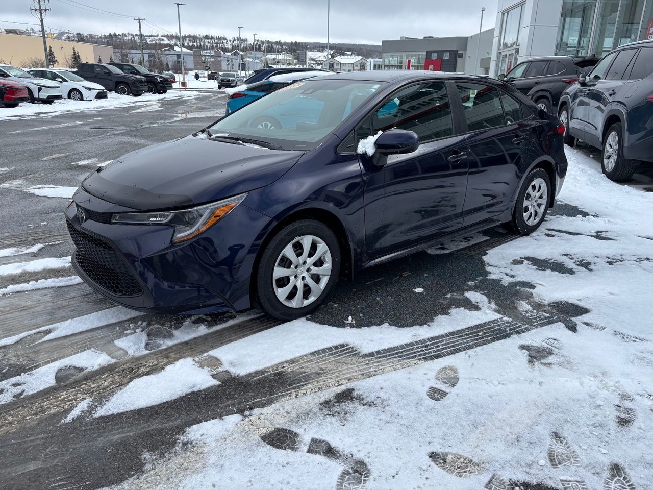 Toyota Corolla LE FWD 2022