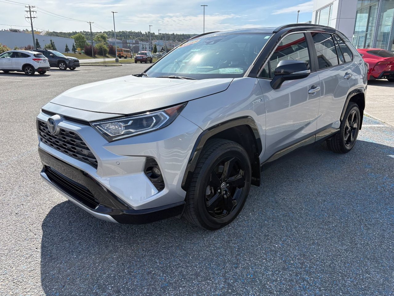  2021 Toyota RAV4 Hybrid XLE AWD   