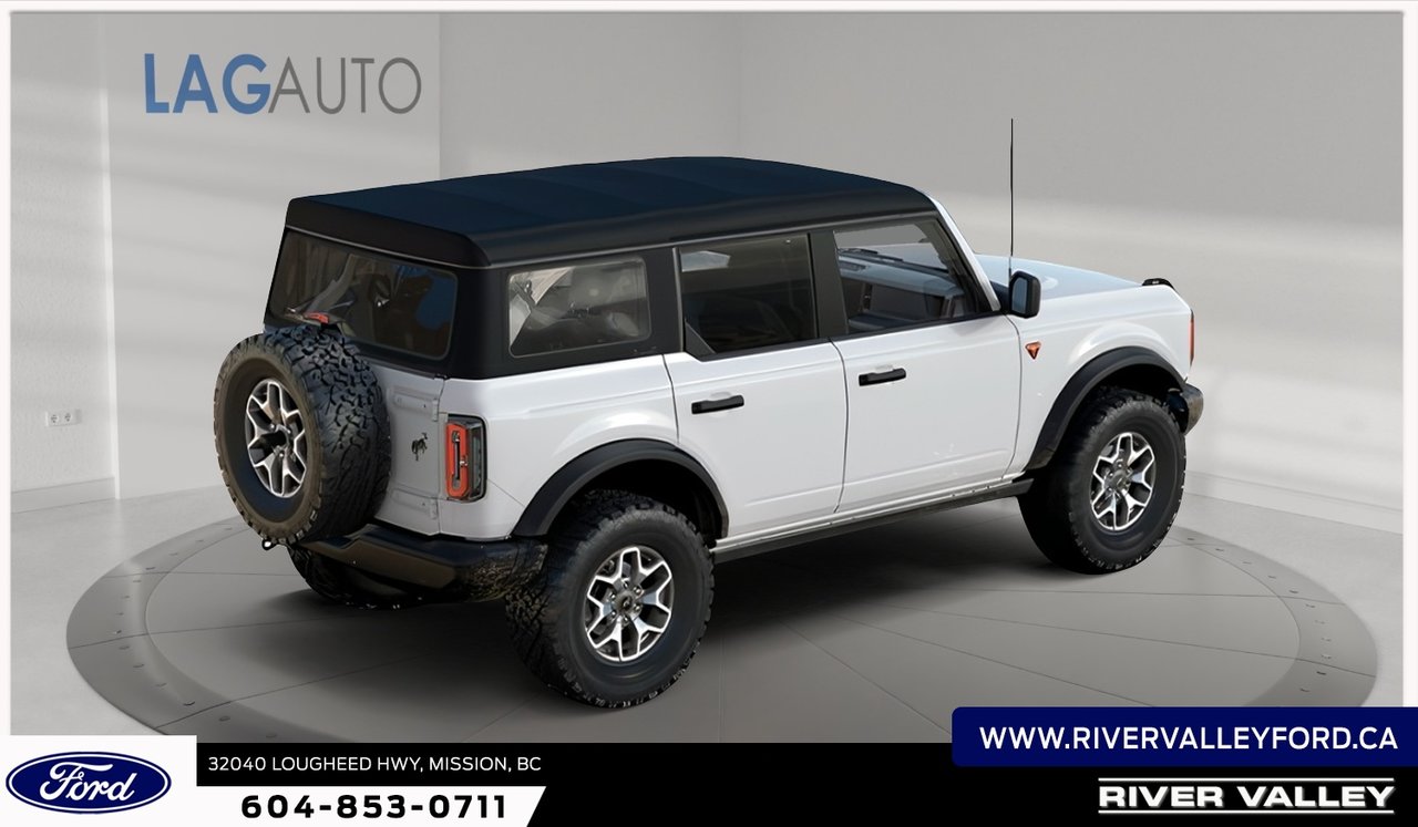 2025 Ford Bronco Badlands-2