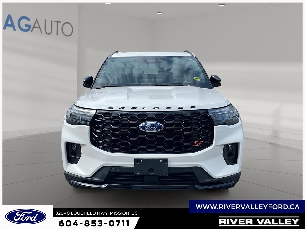 2025 Ford Explorer ST-1