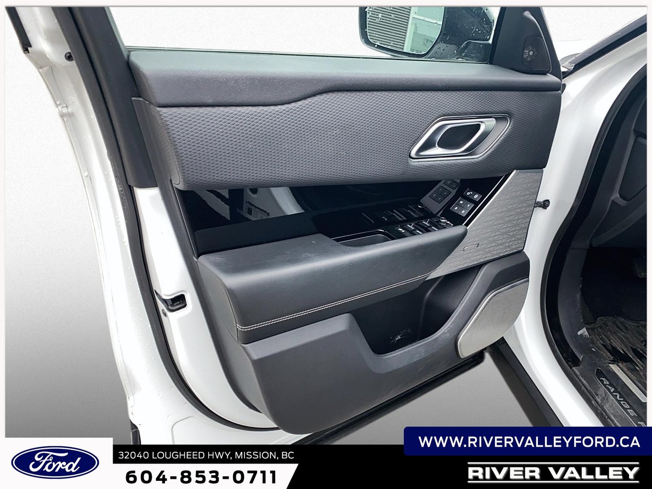 2019 Land Rover Range Rover Velar S-8