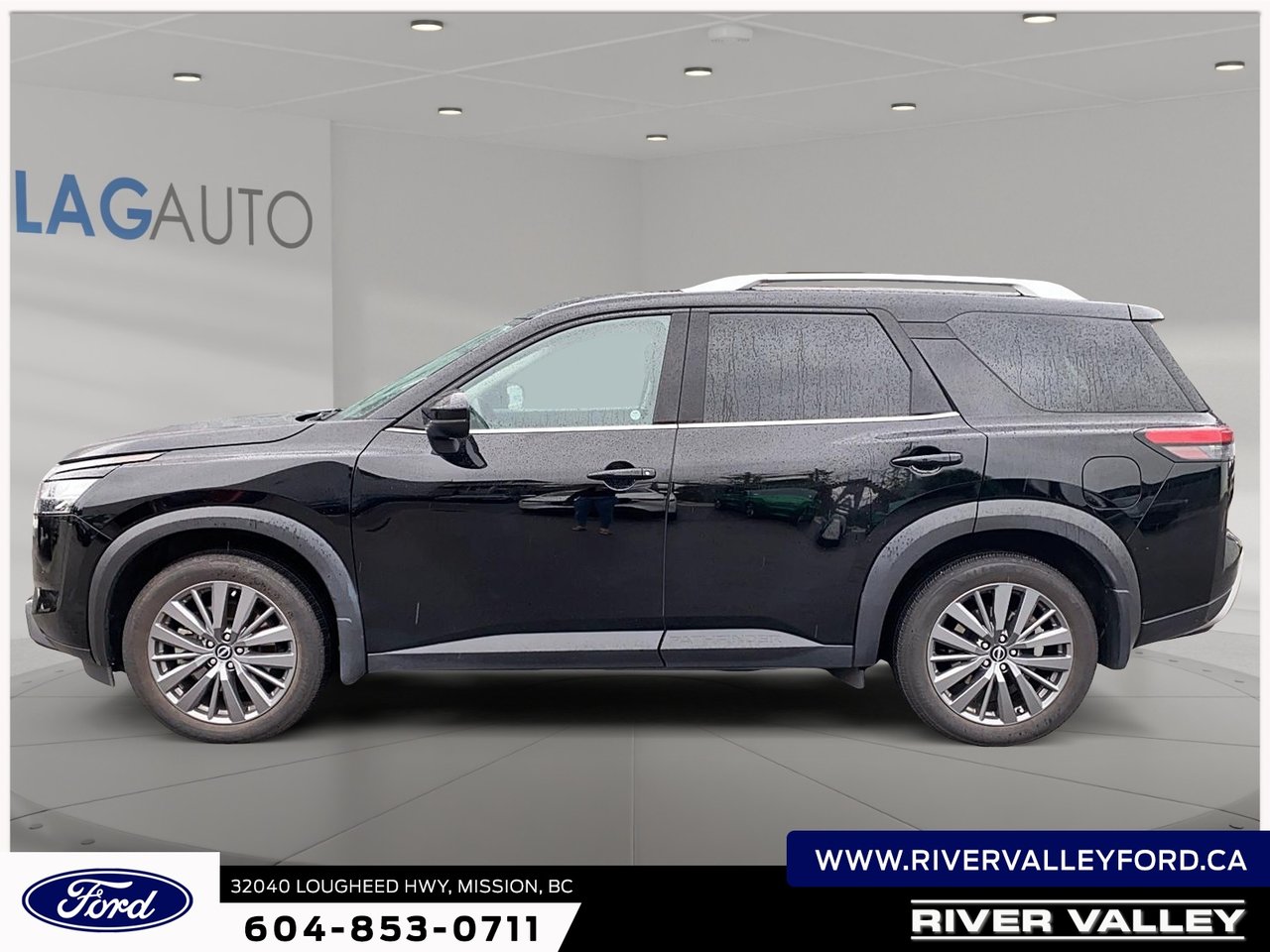 2024 Nissan Pathfinder SL-3
