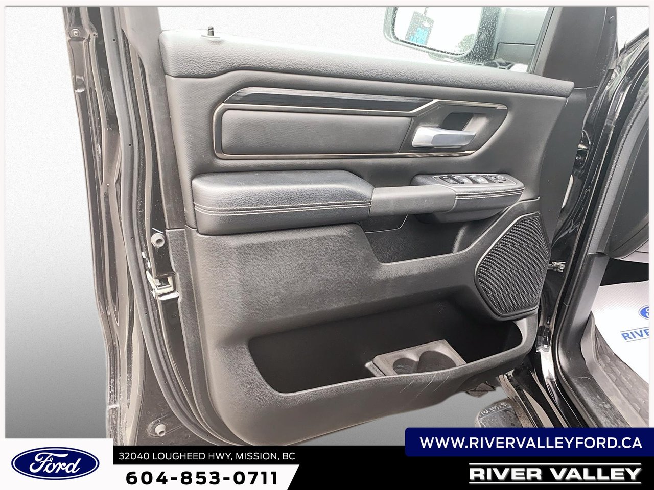 2023 Ram 1500 Sport-8