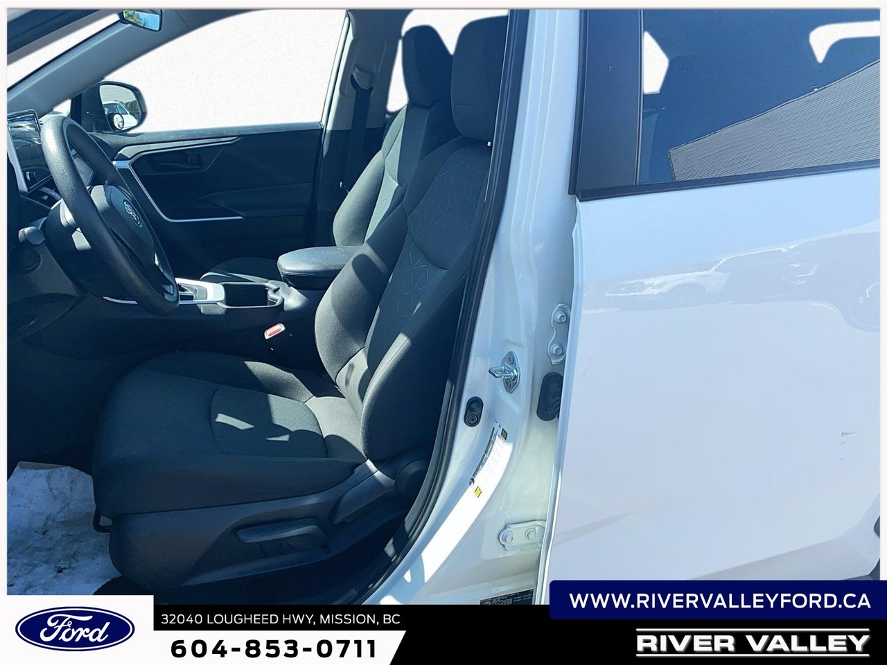 2024 Toyota RAV4 LE-6