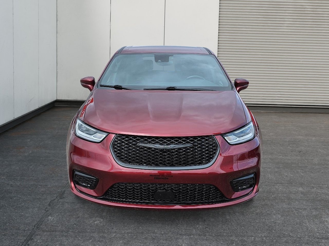 2022 Chrysler Pacifica Touring L Hybride-1