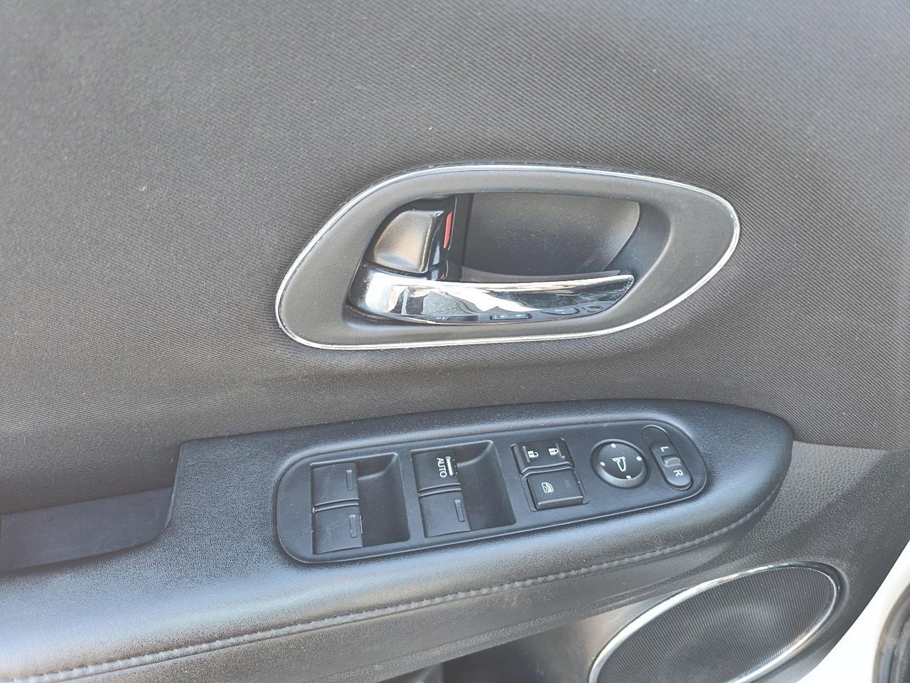 2016 Honda HR-V EX 2WD-9