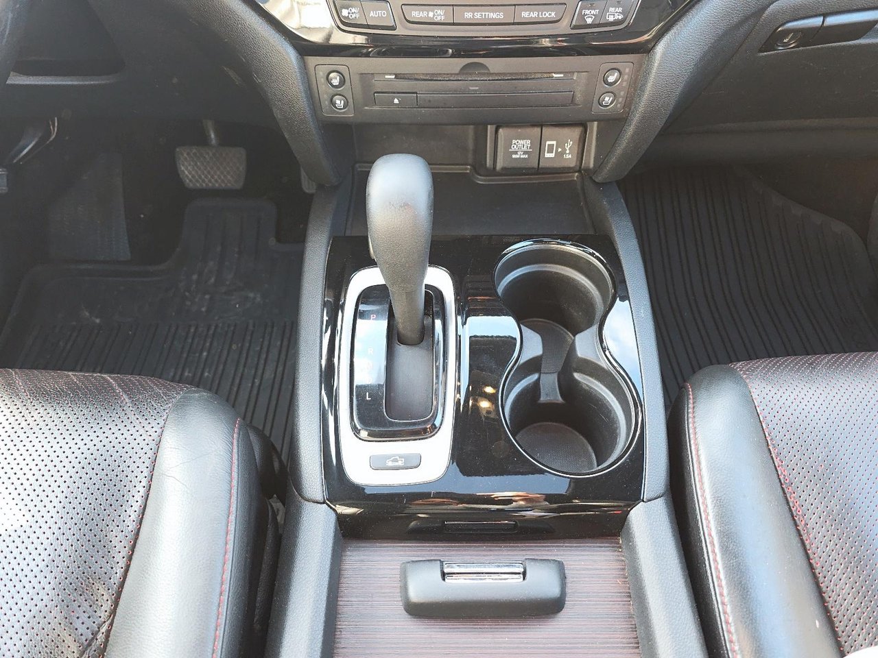 Honda RIDGELINE BLACK EDITION  2017-12