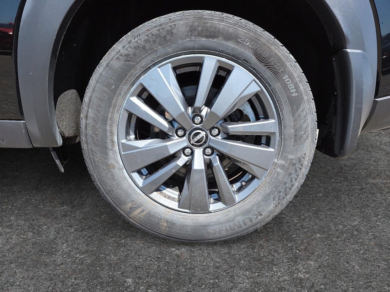 2024 Nissan Pathfinder S-7