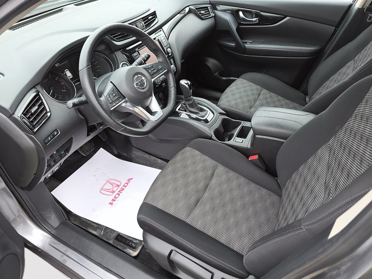 2023 Nissan Qashqai SV-7