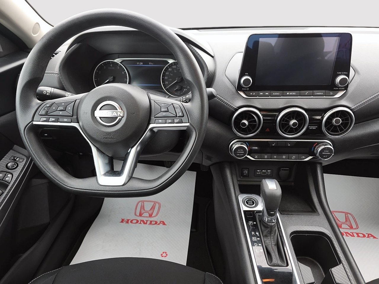 2024 Nissan Sentra SV-8