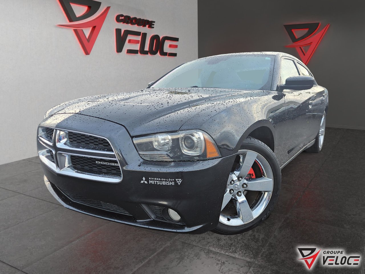 2011 Dodge Charger Sedan  Automatic