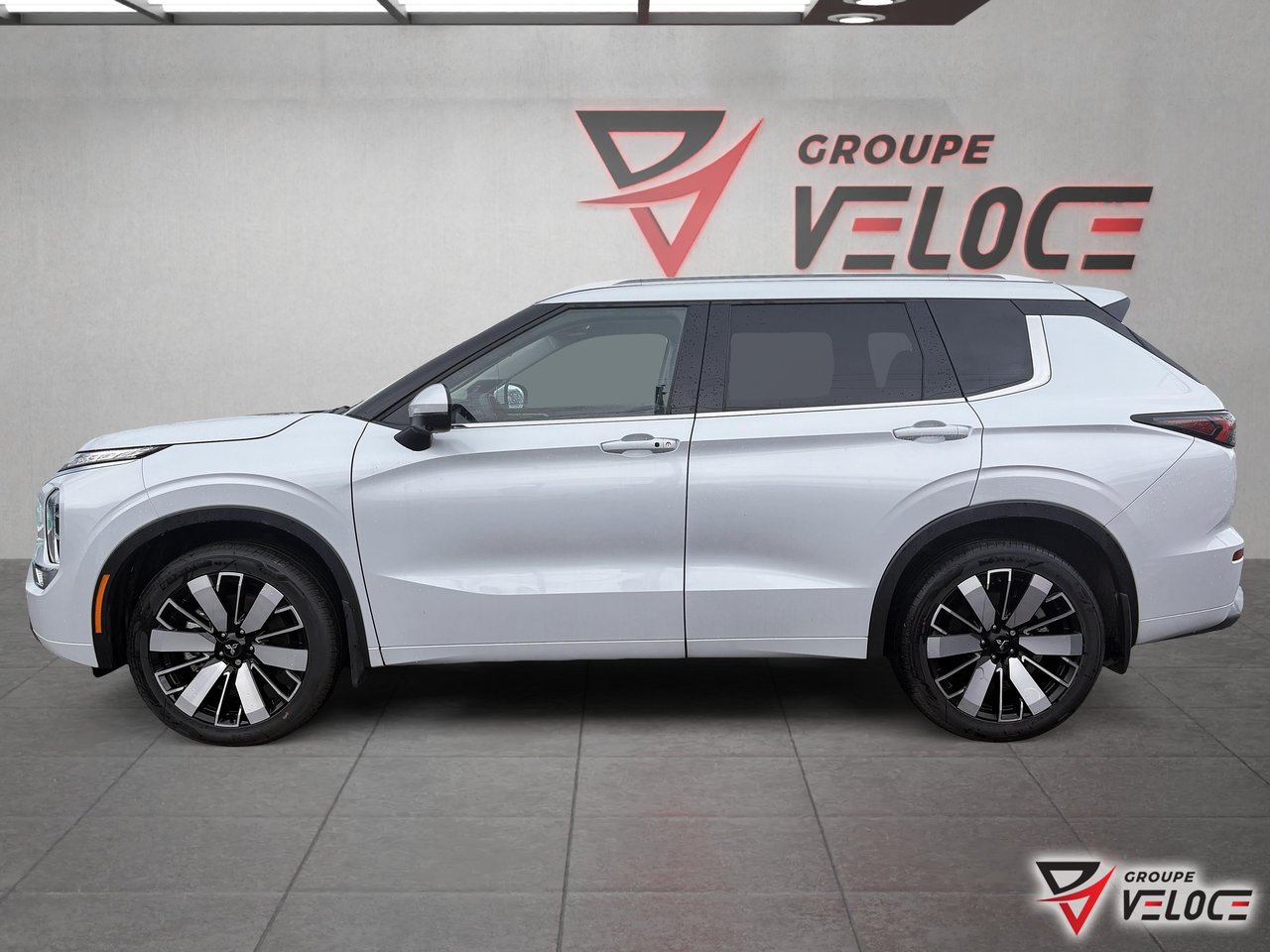 Mitsubishi Outlander 2026