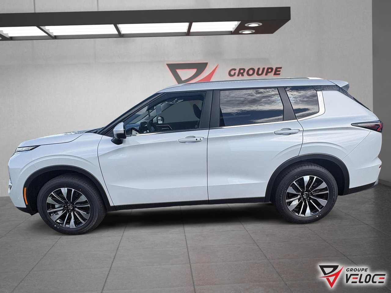 Mitsubishi Outlander 2026