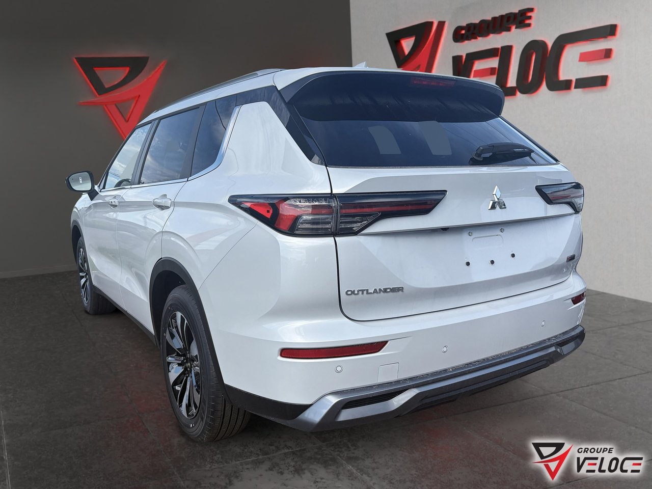Mitsubishi Outlander 2026