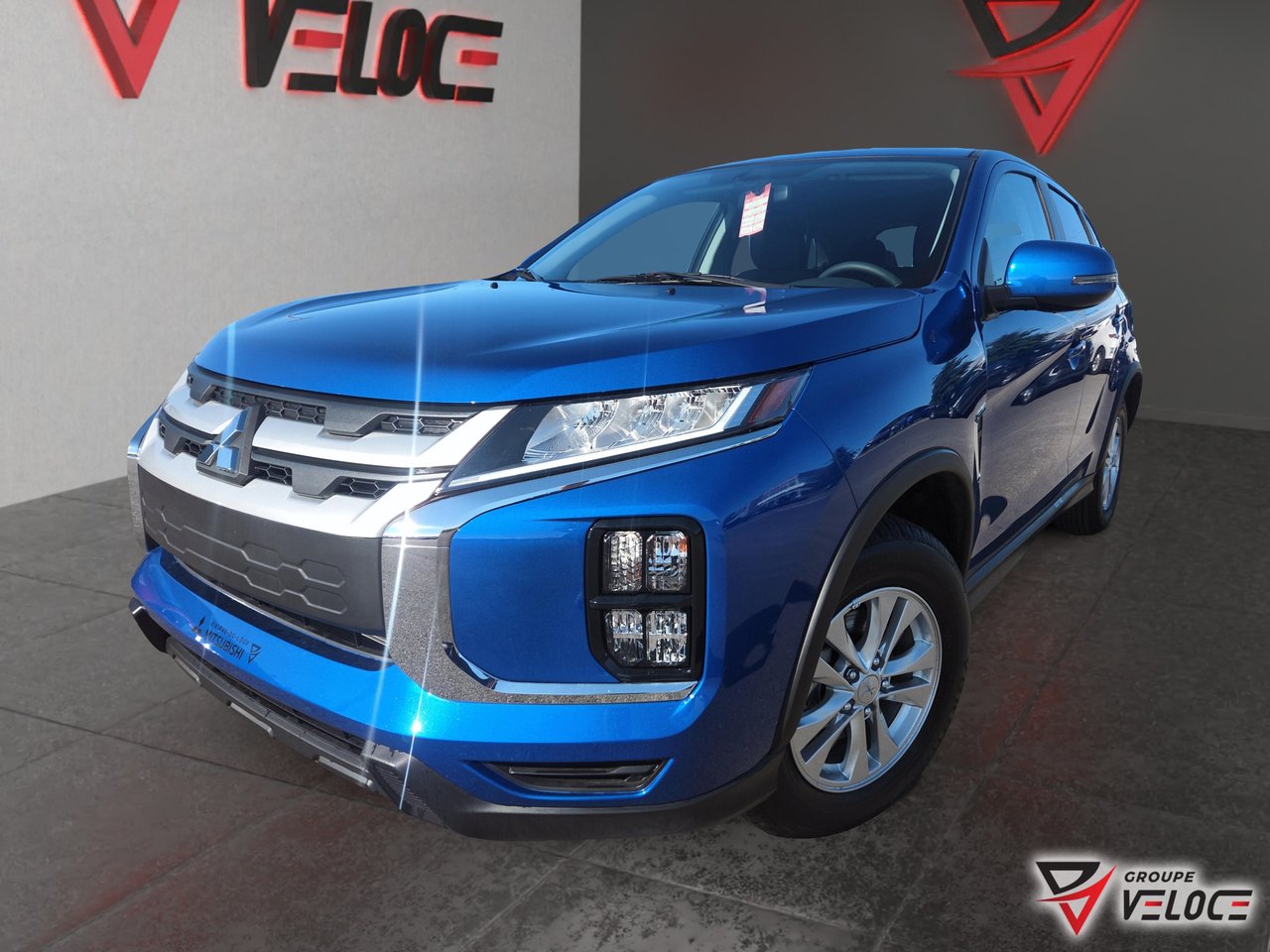 Blue (BLEU OCTANE(D06) PREMIUM NACRÉ) 2026 Mitsubishi RVR SUV / Crossover