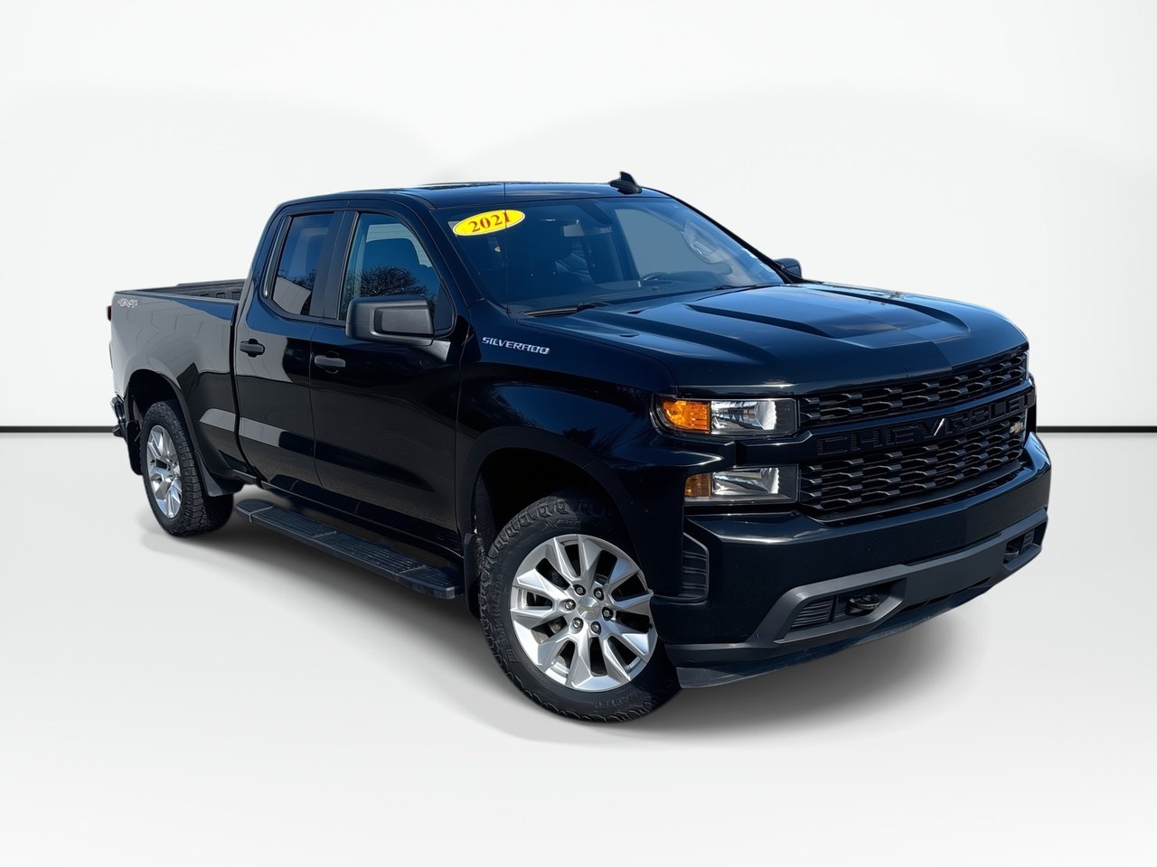 2021 Chevrolet Silverado 1500 Custom Double Cab 4WD