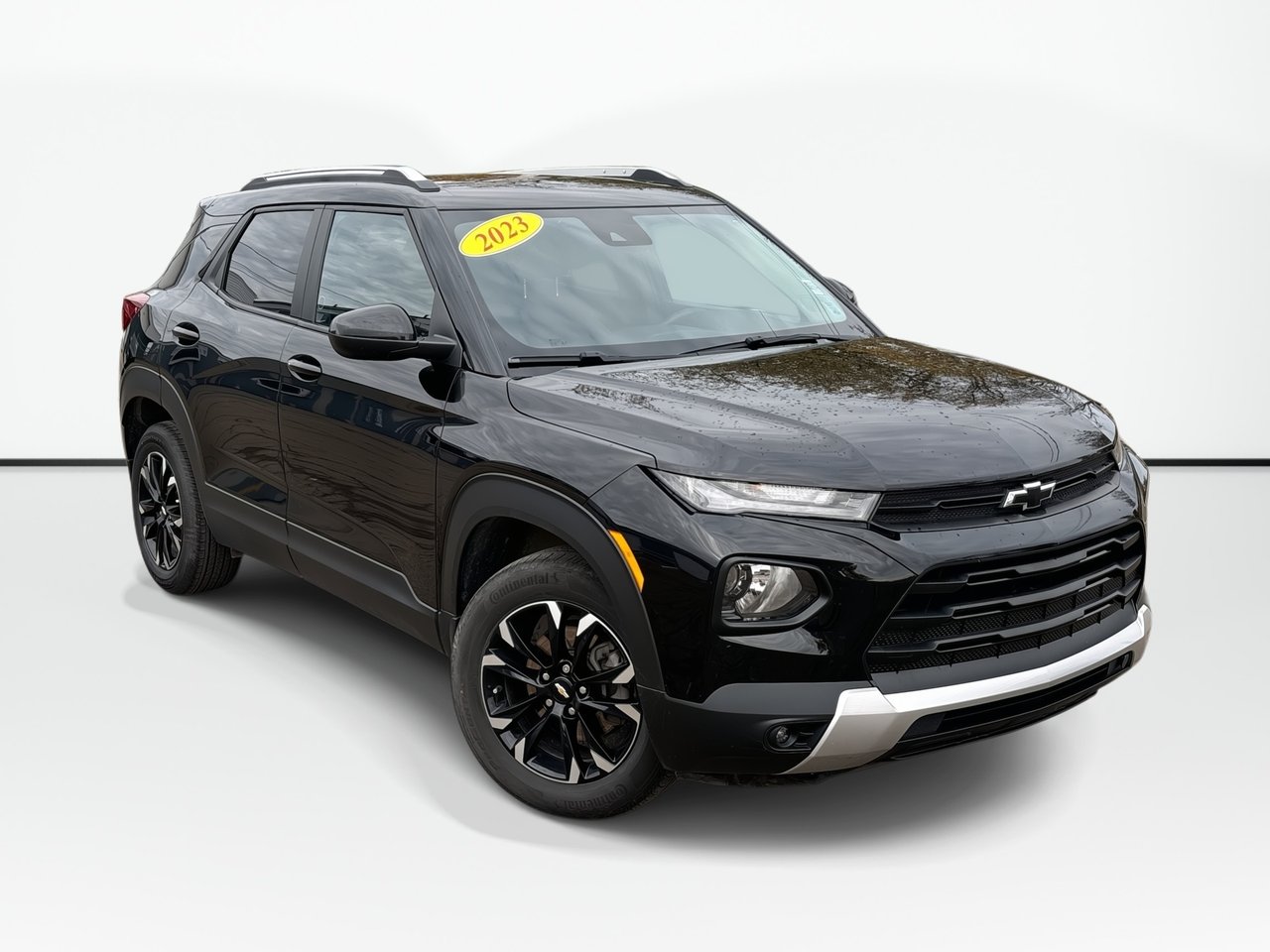 MOSAIC BLACK METALLIC 2023 Chevrolet Trailblazer SUV / Crossover Four-Wheel Drive Automatic