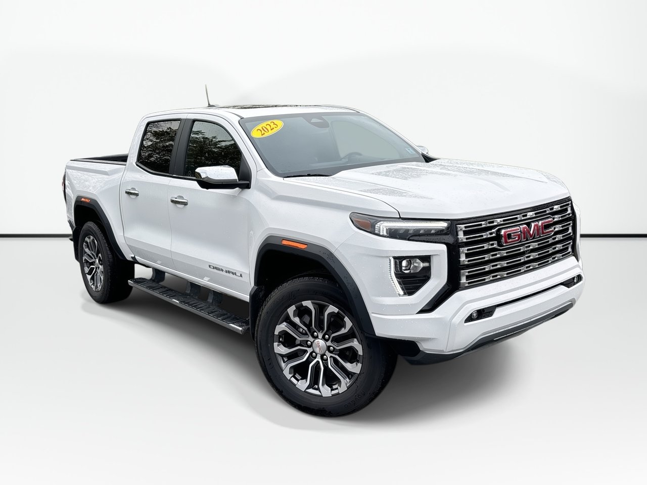 2023 GMC Canyon Denali Crew Cab 4WD