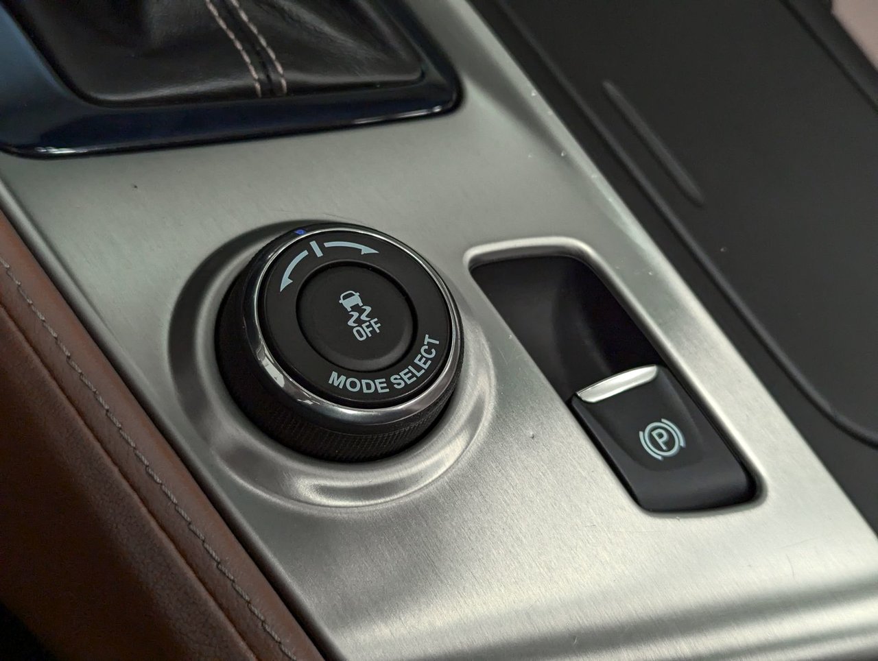 Chevrolet Corvette 2LT 2015 BLANC ARCTIQUE Saint-Eustache - photo #18