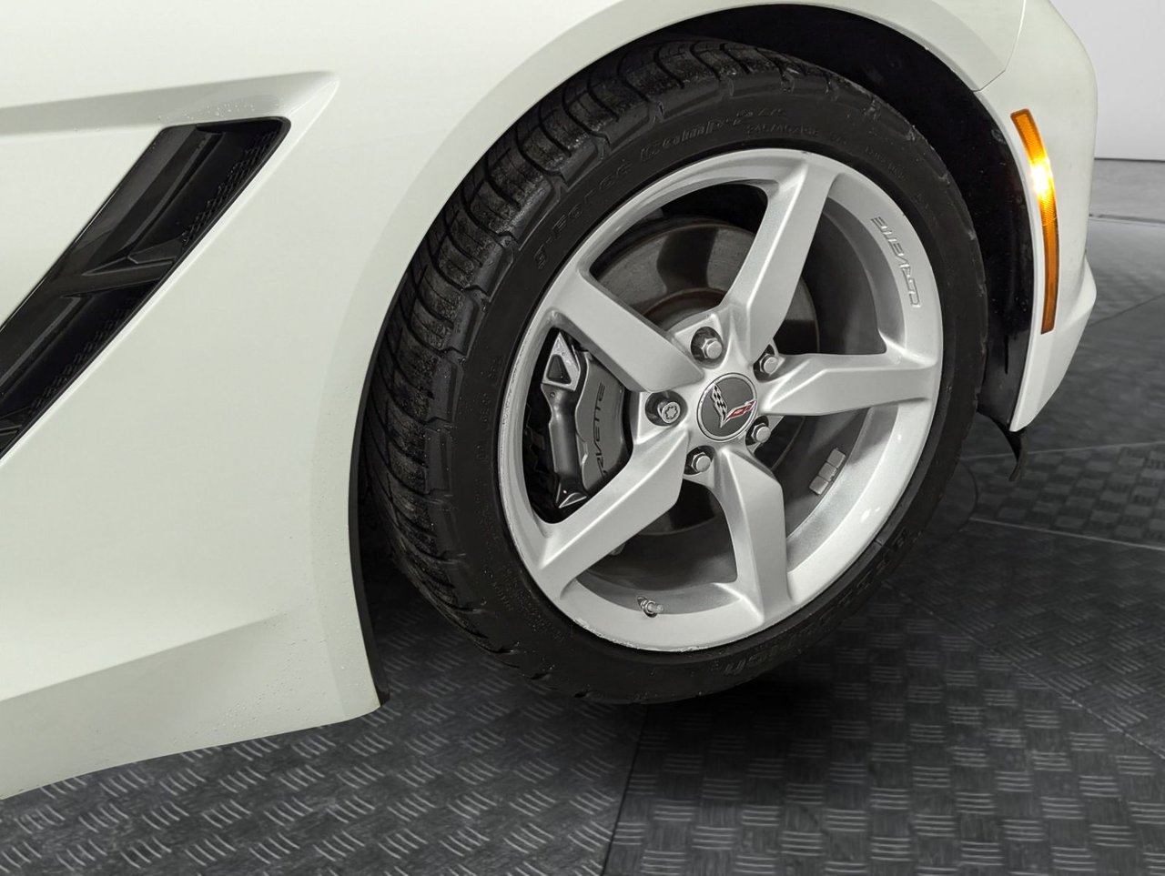 Chevrolet Corvette 2LT 2015 BLANC ARCTIQUE Saint-Eustache - photo #8