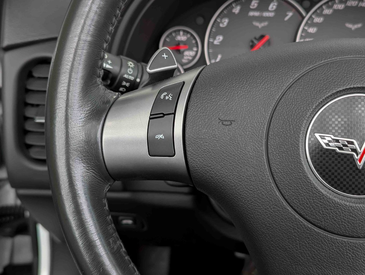 Chevrolet Corvette W/3LT 2010 BLANC Saint-Eustache - photo #30