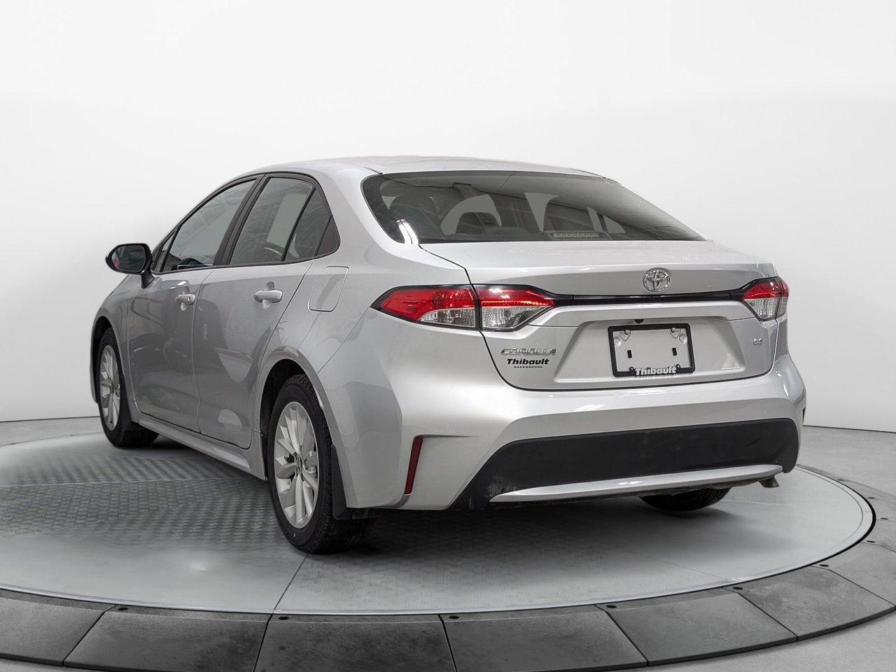 2020 Toyota Corolla LE Saint-Eustache - photo #3