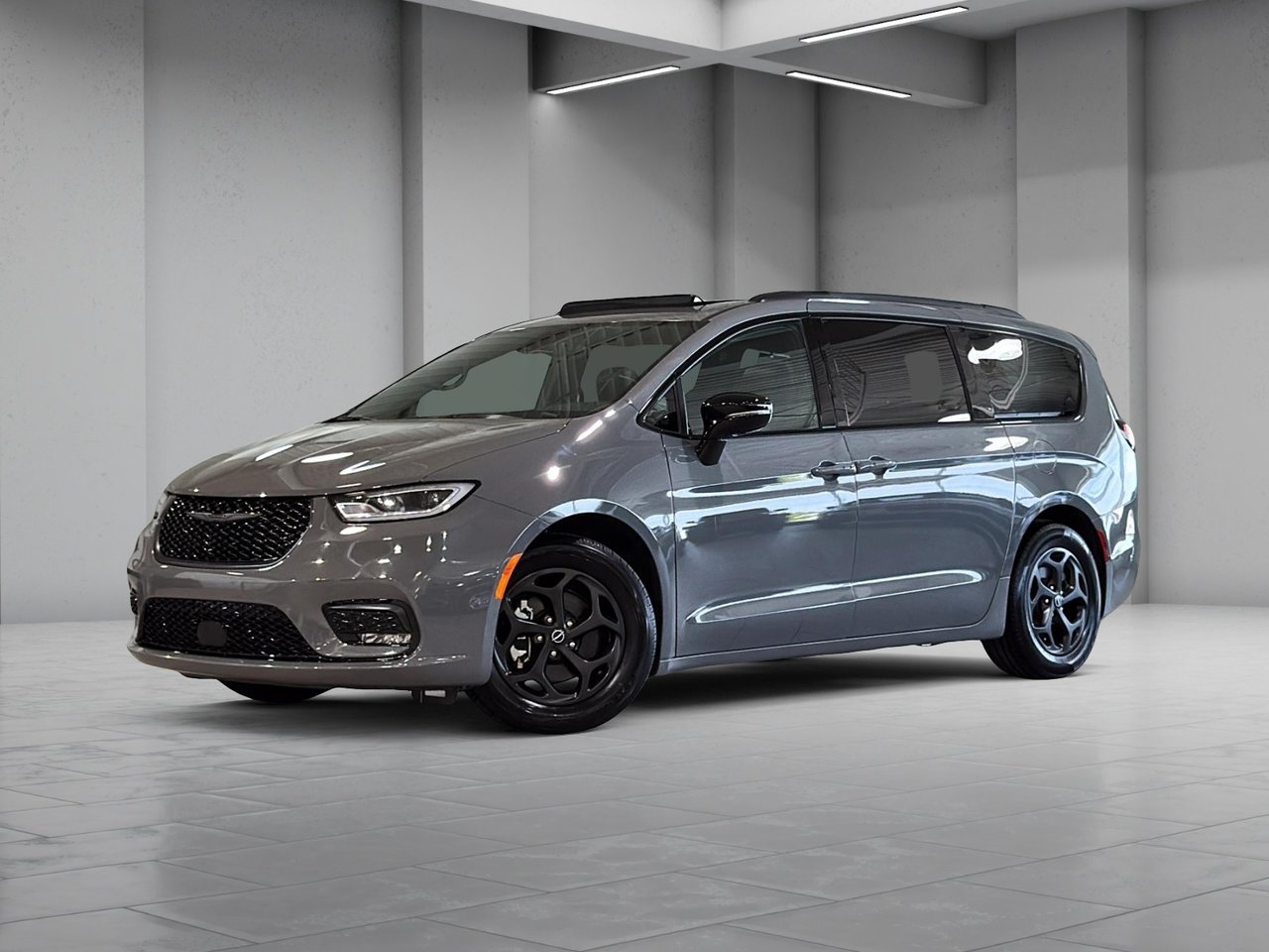 Gray 2025 Chrysler Pacifica Pinnacle FWD Minivan Front-Wheel Drive Automatic