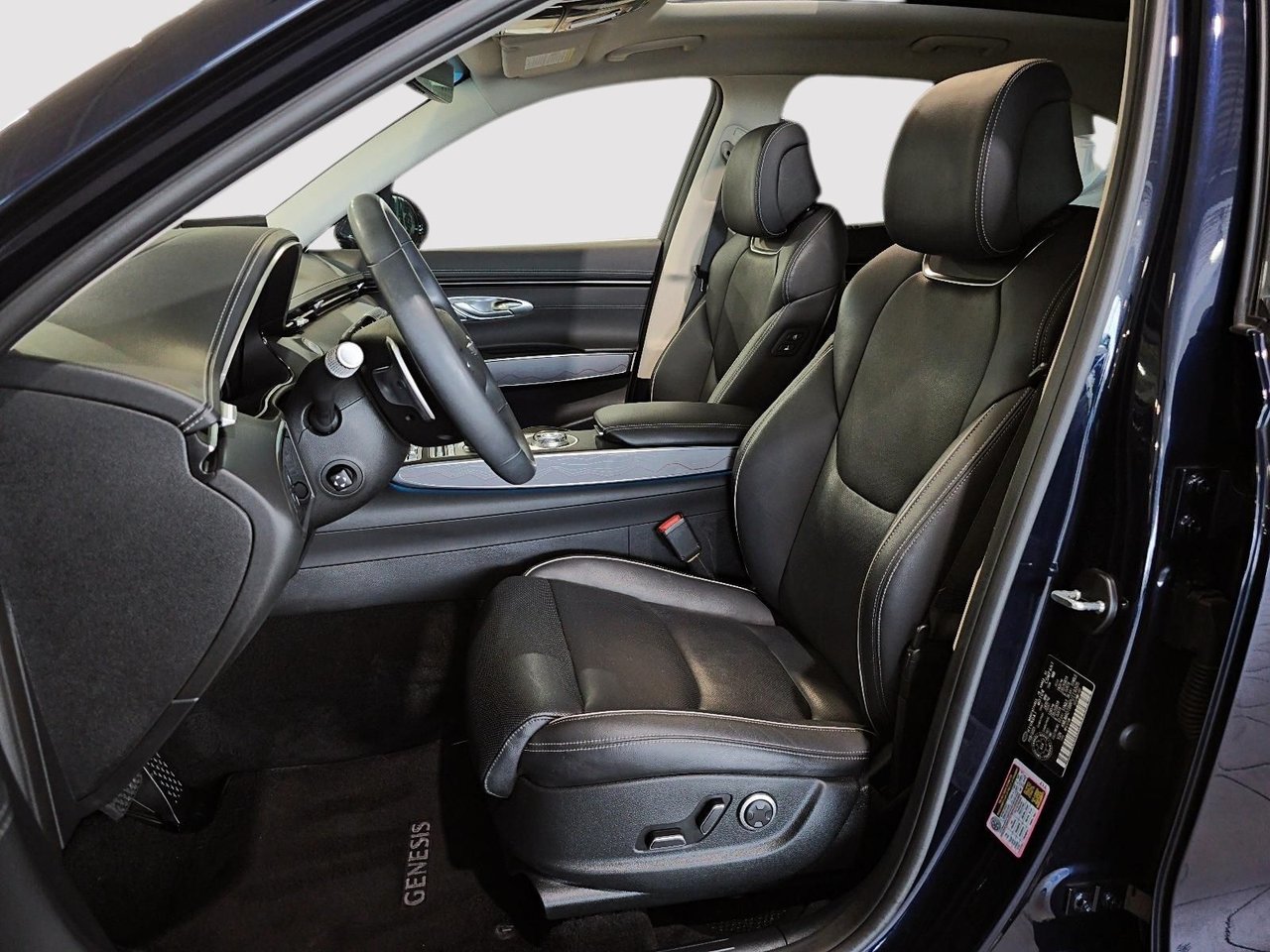 2023 Genesis GV70