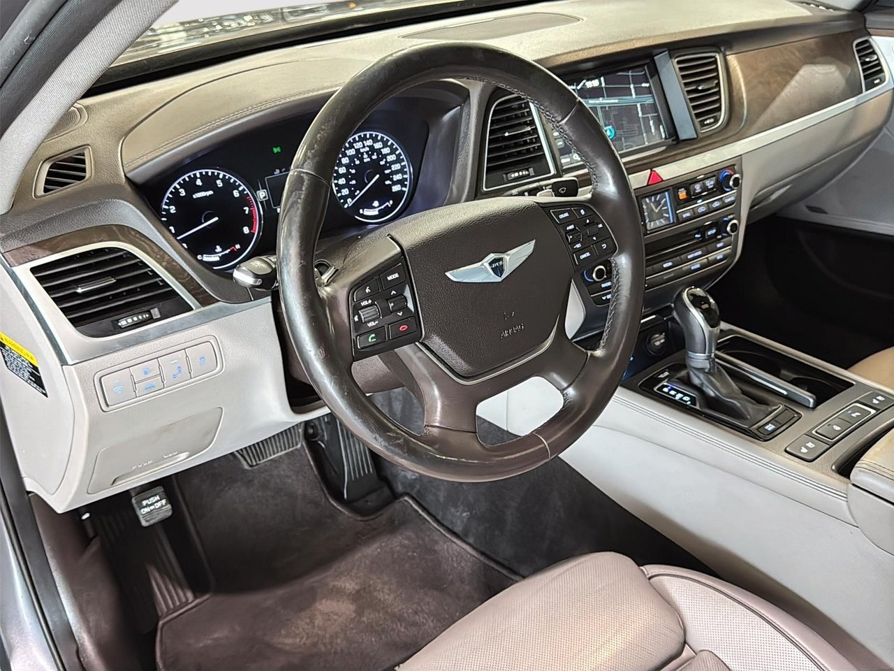 2015 Hyundai Genesis
