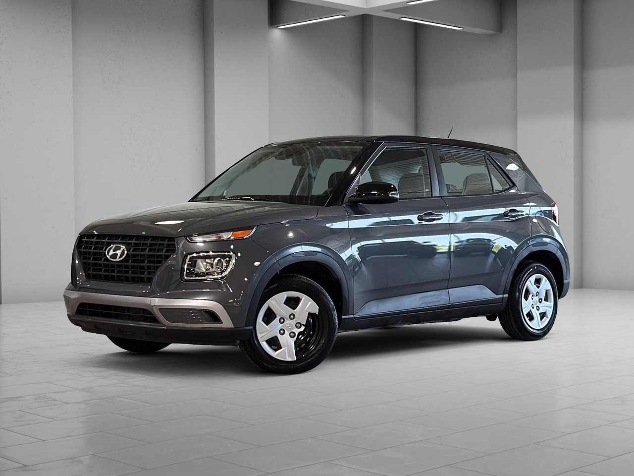 Gray 2025 Hyundai Venue Continuously Variable Transmission