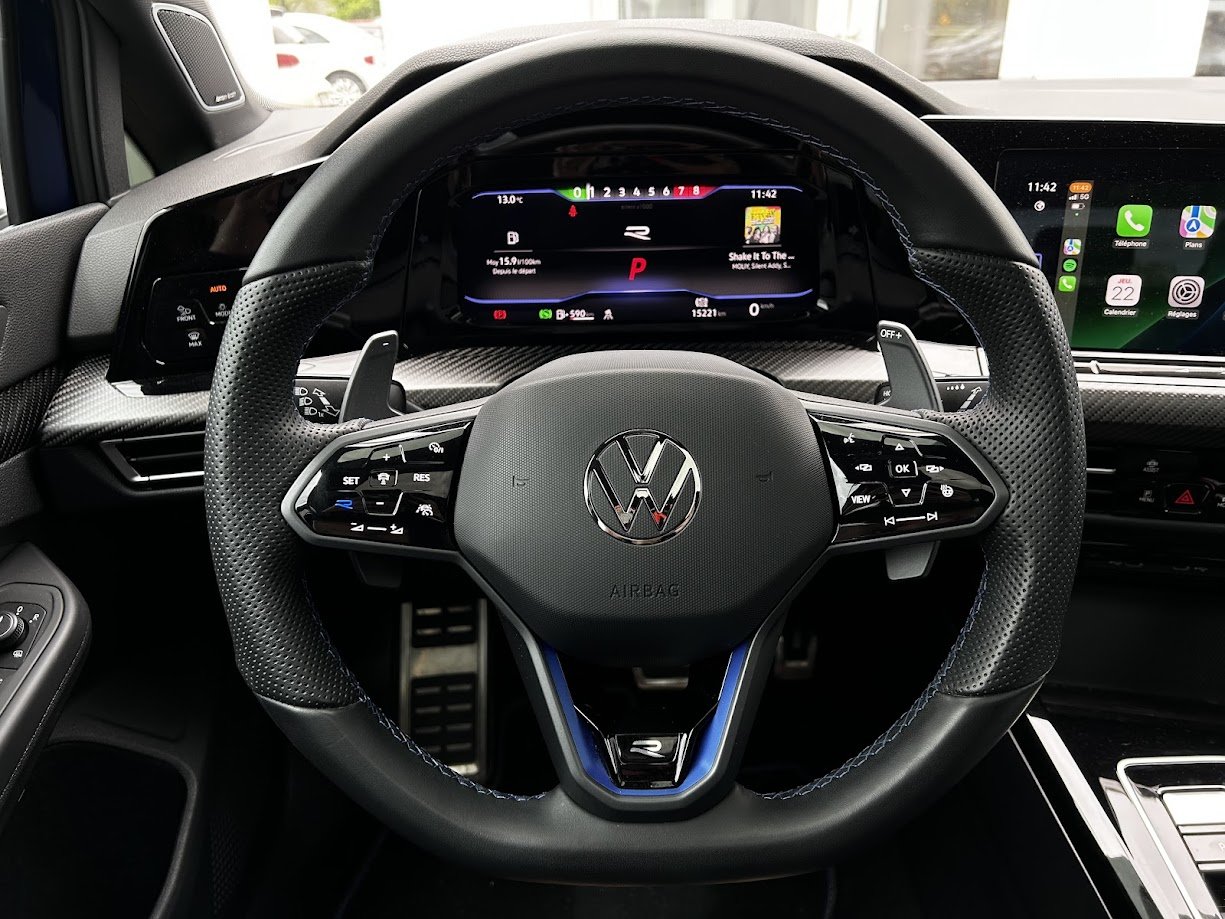 Volkswagen Golf R  2024