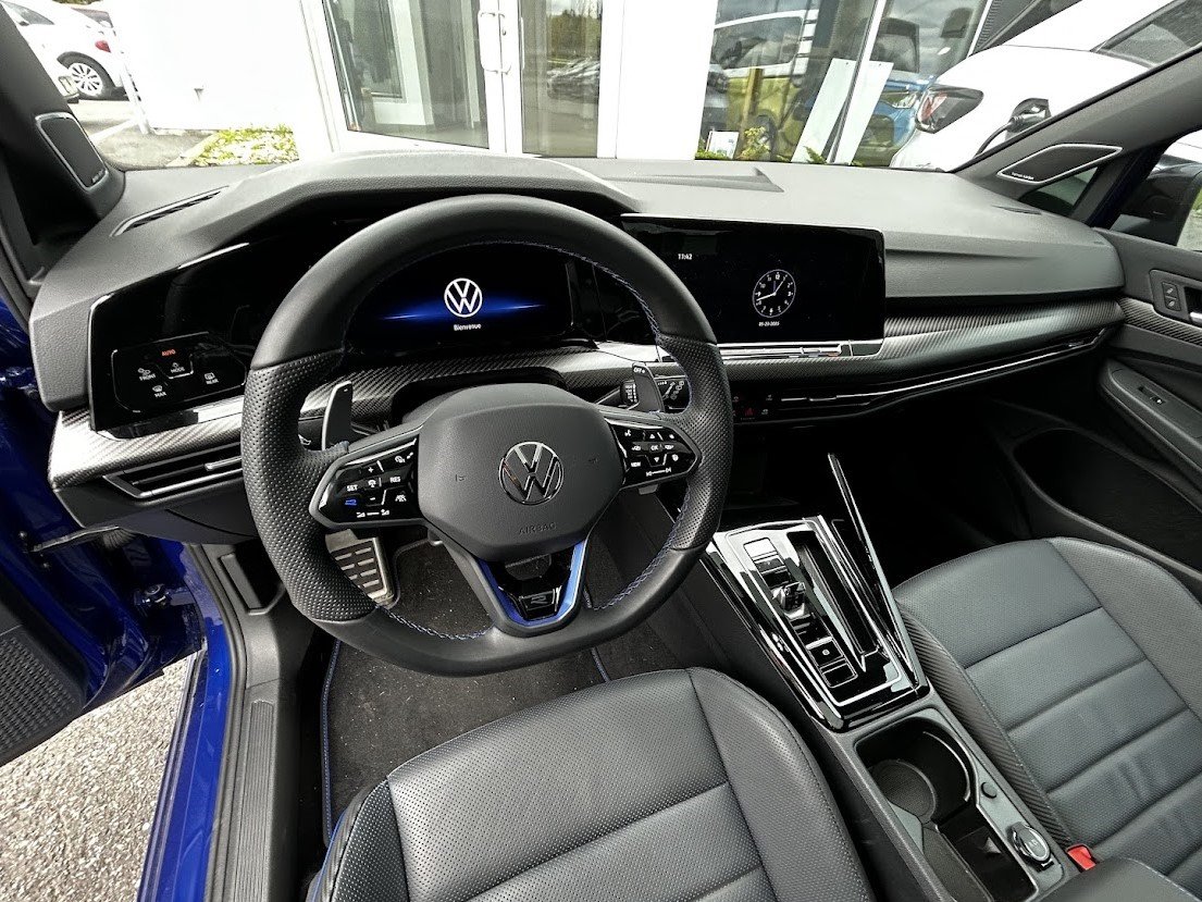Volkswagen Golf R  2024