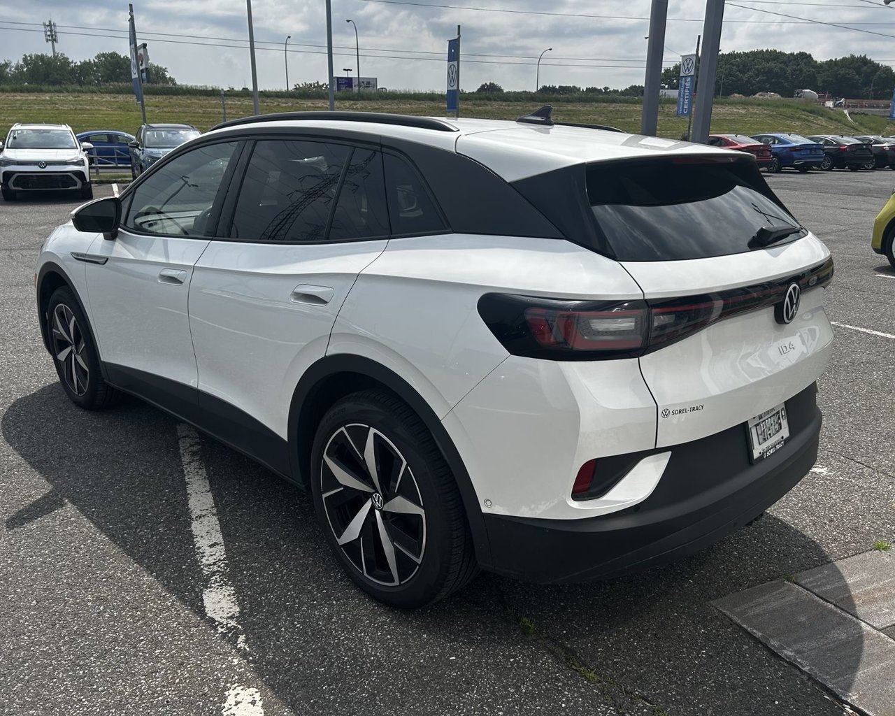 2023 Volkswagen ID.4 Pro