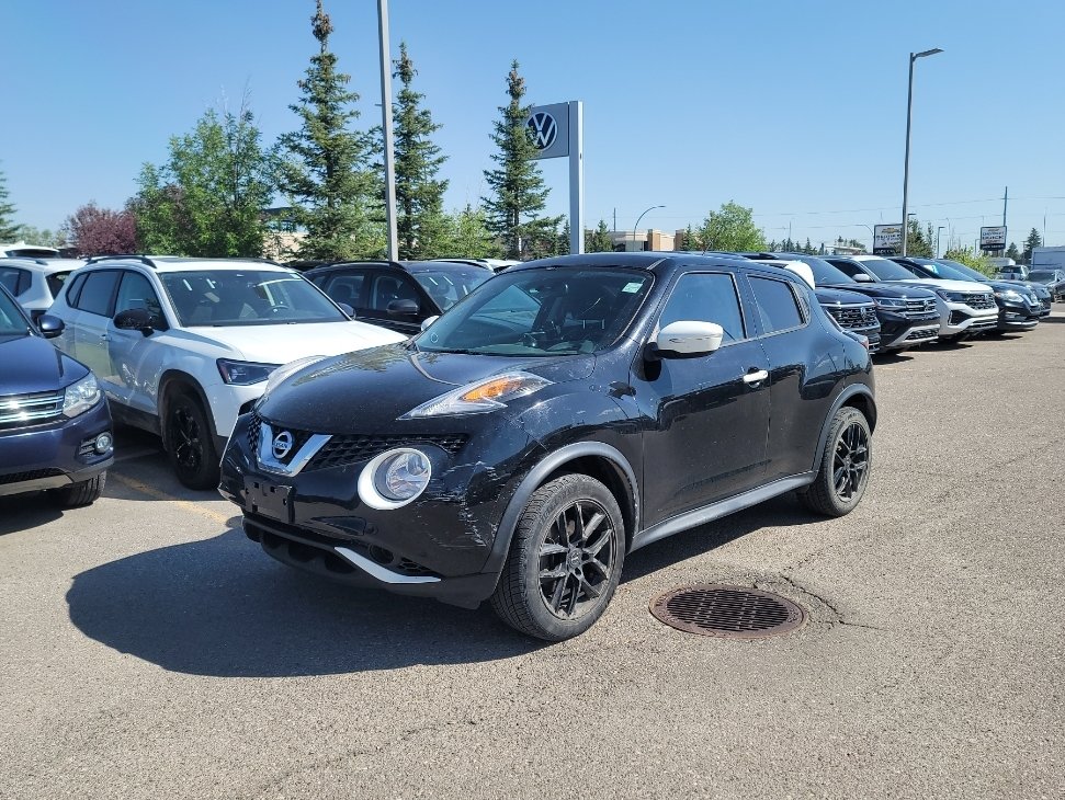Black 2017 Nissan Juke SUV / Crossover All-Wheel Drive