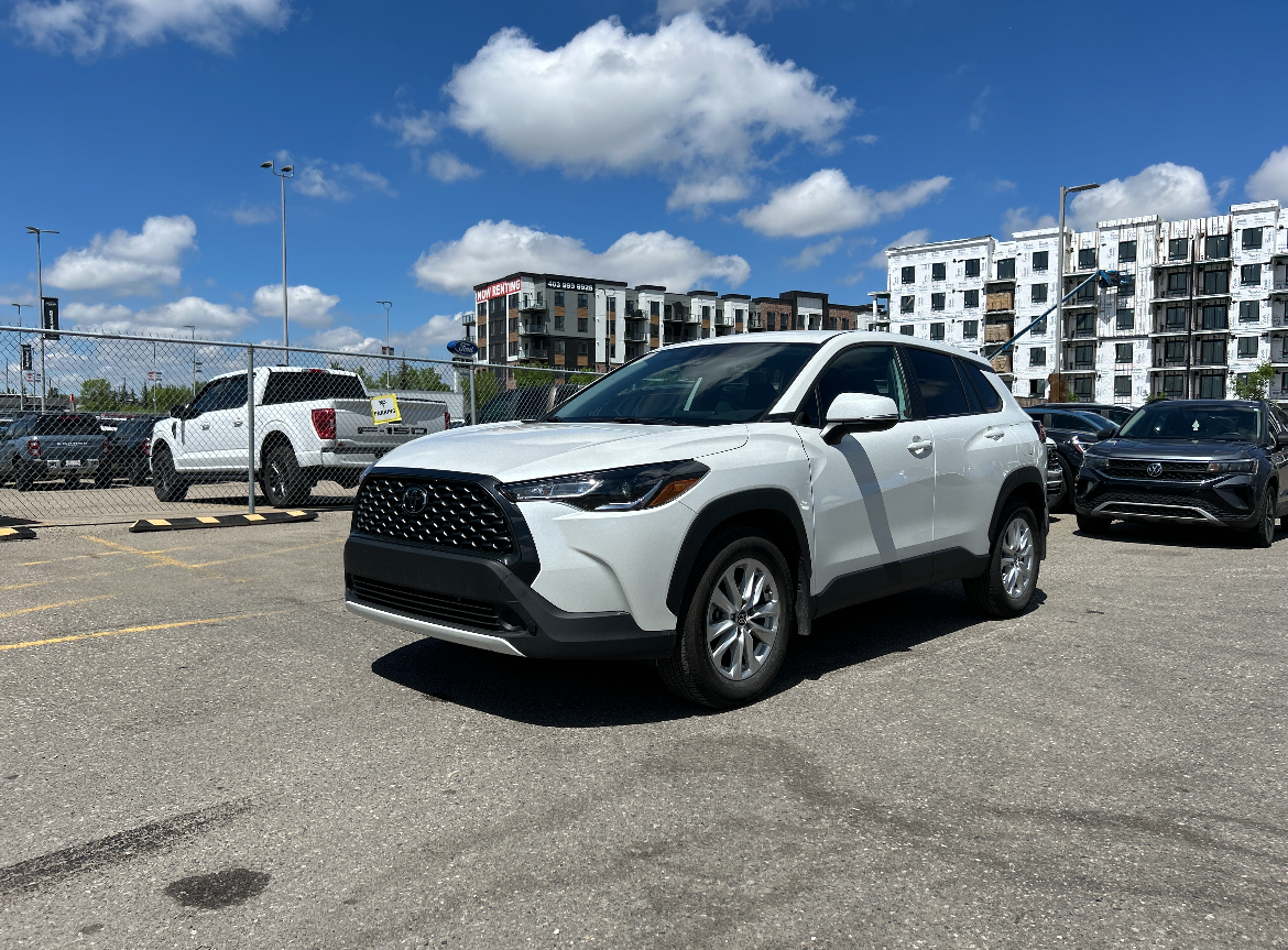  2024 Toyota Corolla Cross LE AWD SUV / Crossover All-Wheel Drive 