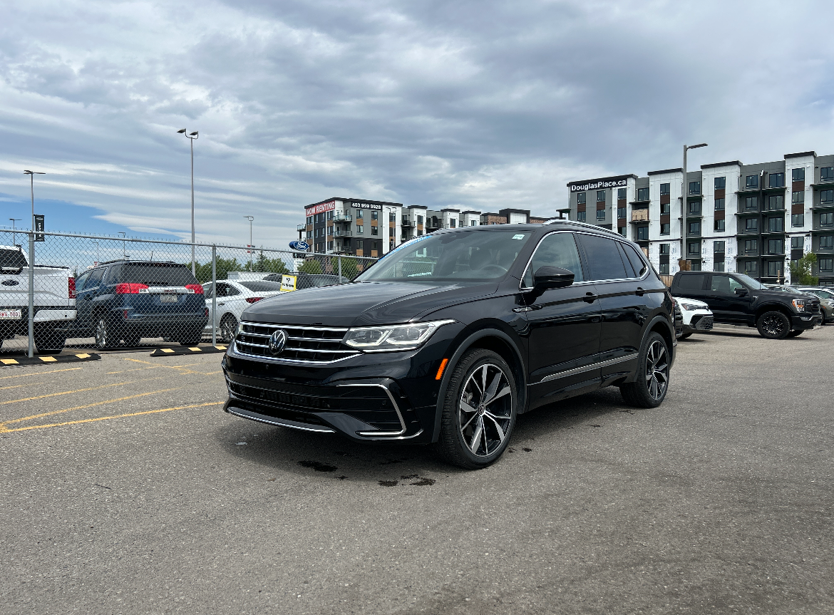 2022 Volkswagen Tiguan SUV / Crossover Automatic