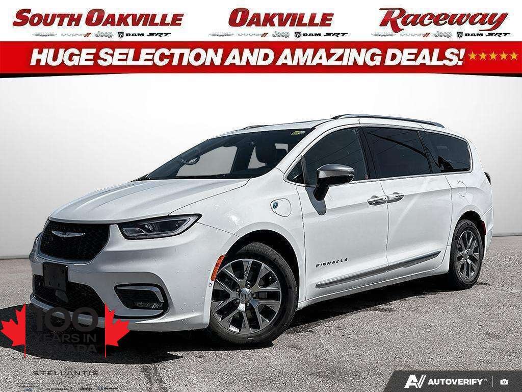 White 2023 Chrysler Pacifica Hybrid Minivan Front-Wheel Drive Automatic