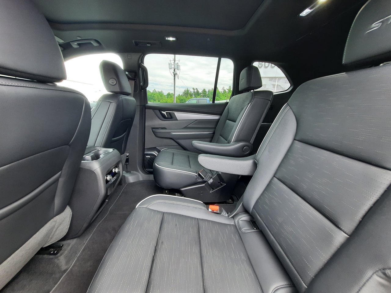 2025 Buick Enclave Sport Touring-29