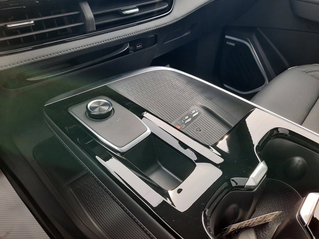 2026 Buick Enclave Preferred-19