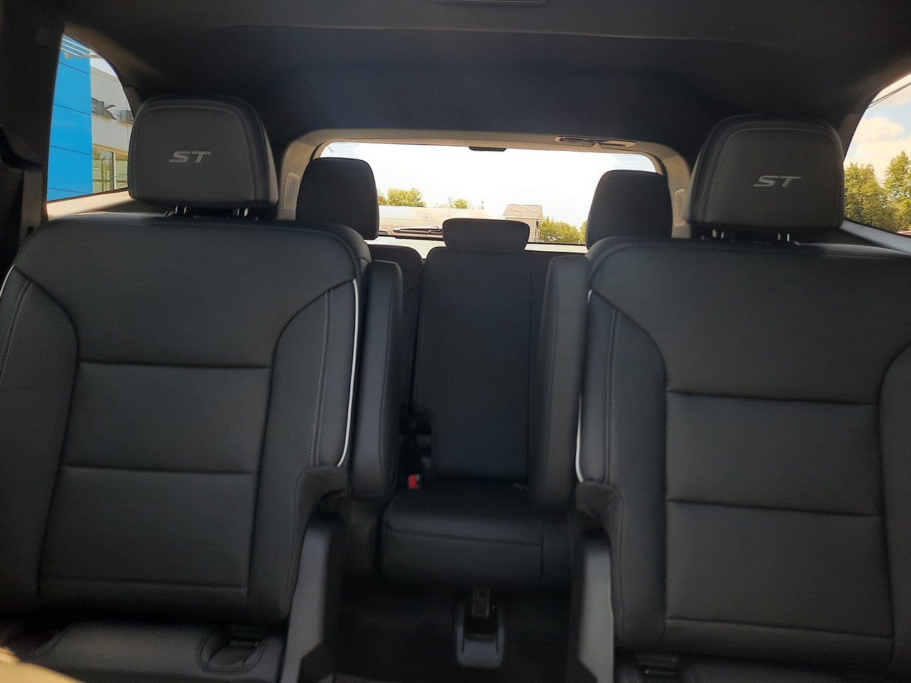 2026 Buick Enclave Sport Touring-21