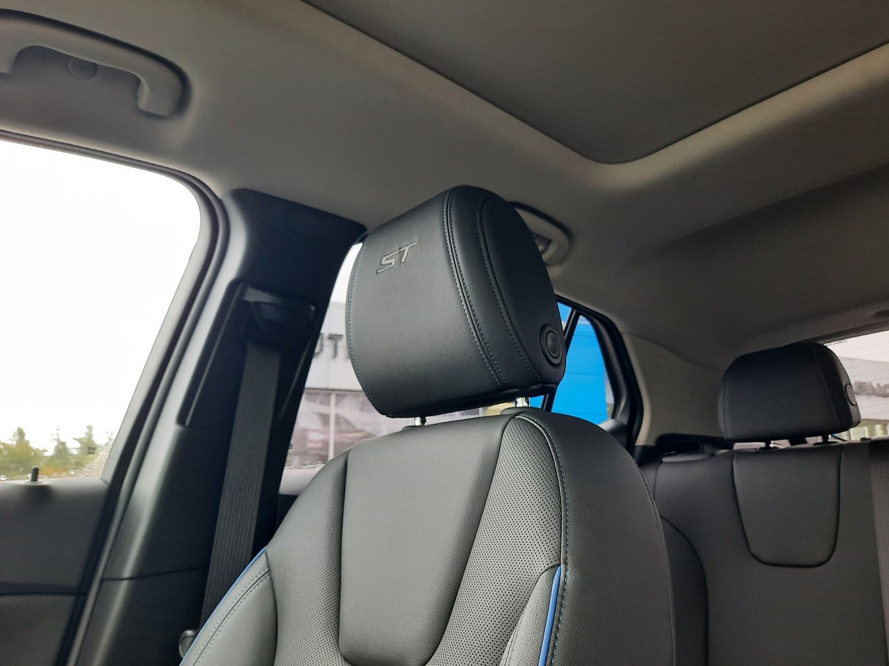 2025 Buick Encore GX Sport Touring-24