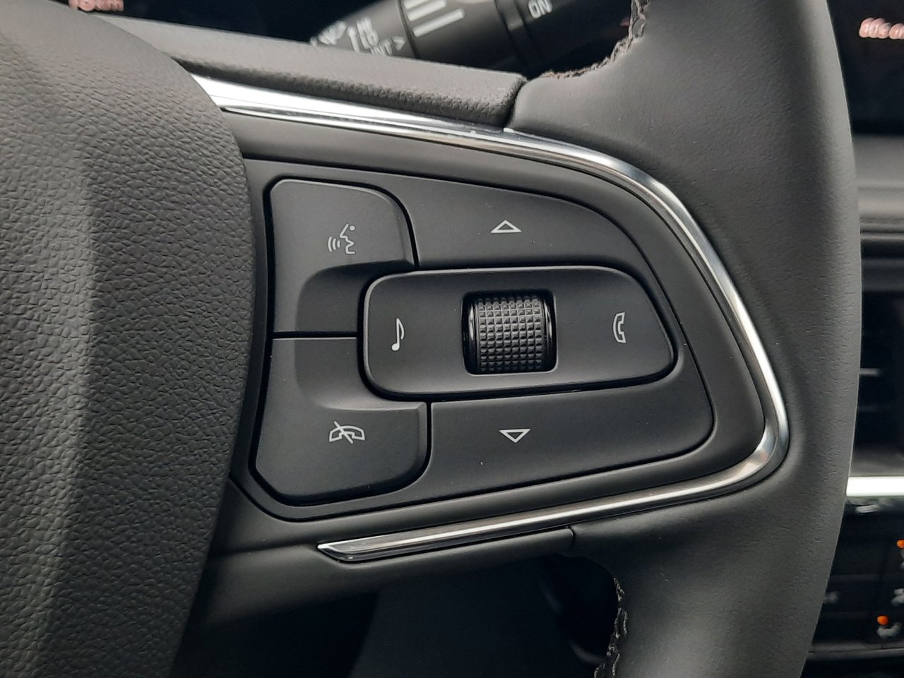 2026 Buick Encore GX Sport Touring-12