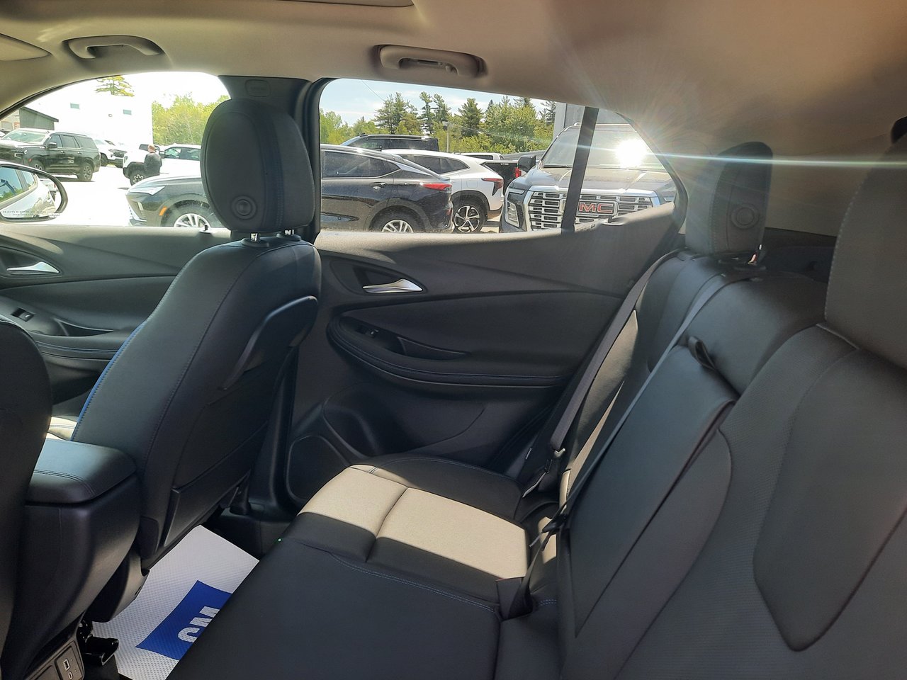 2026 Buick Encore GX Sport Touring-25