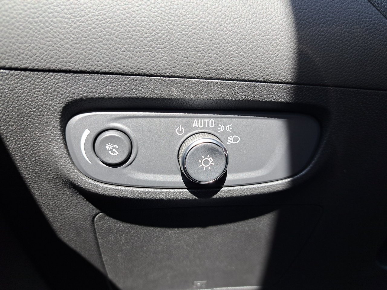 2026 Buick Encore GX Preferred-11