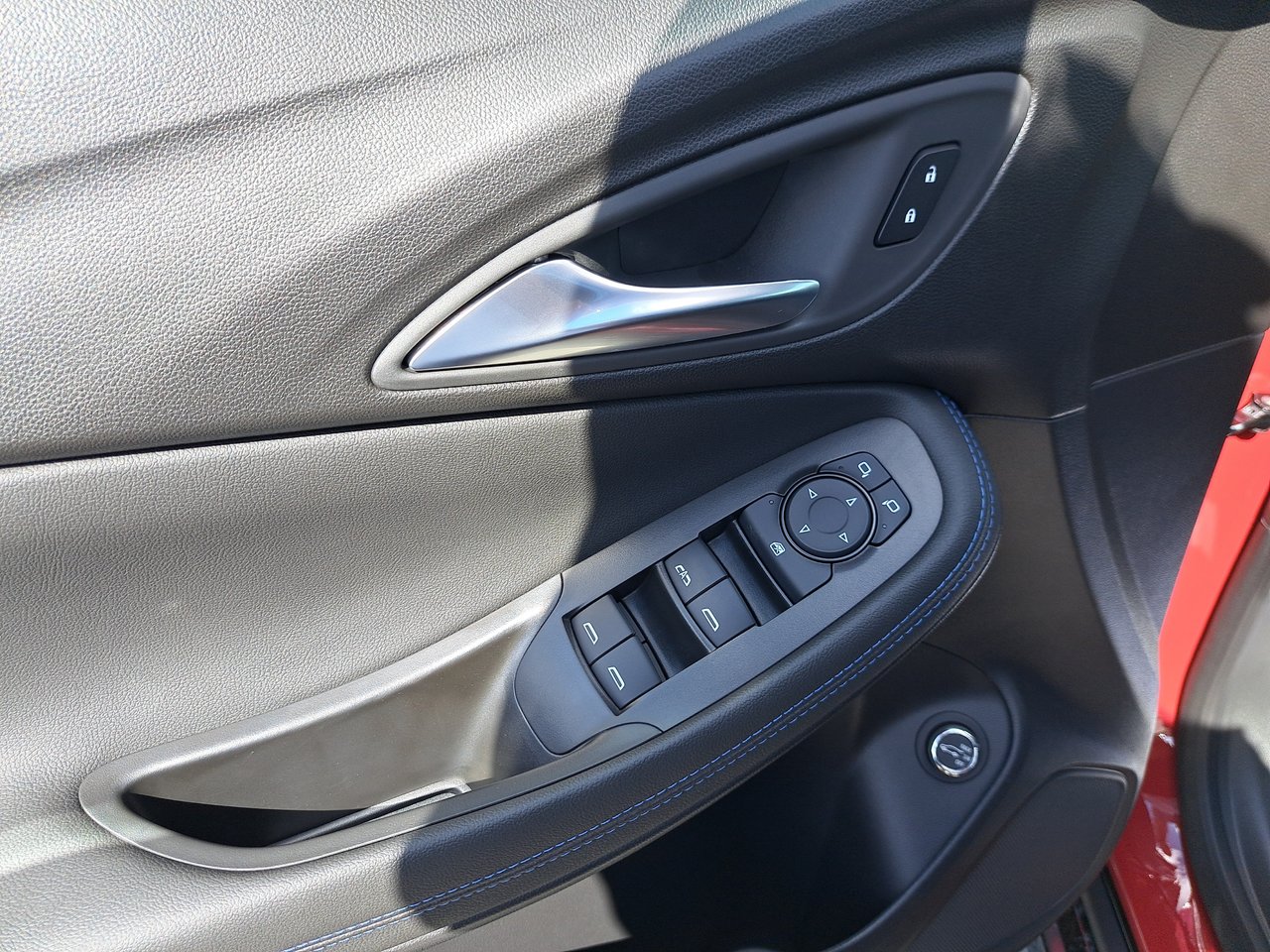 2026 Buick Encore GX Sport Touring-9