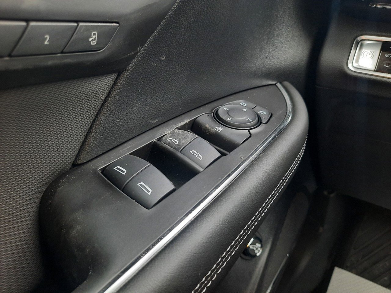 2025 Buick Envision Preferred-12