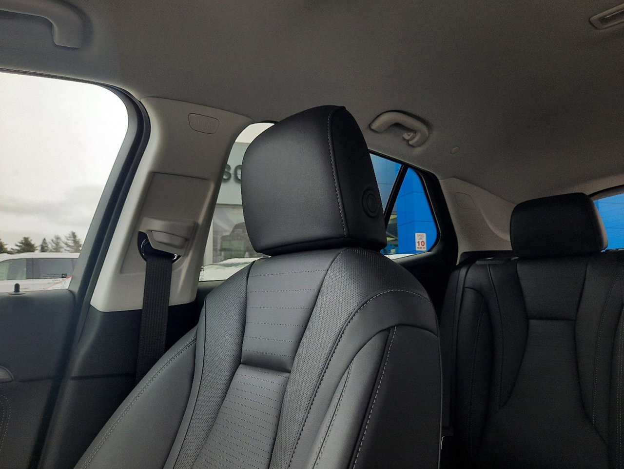 2025 Buick Envision Preferred-24